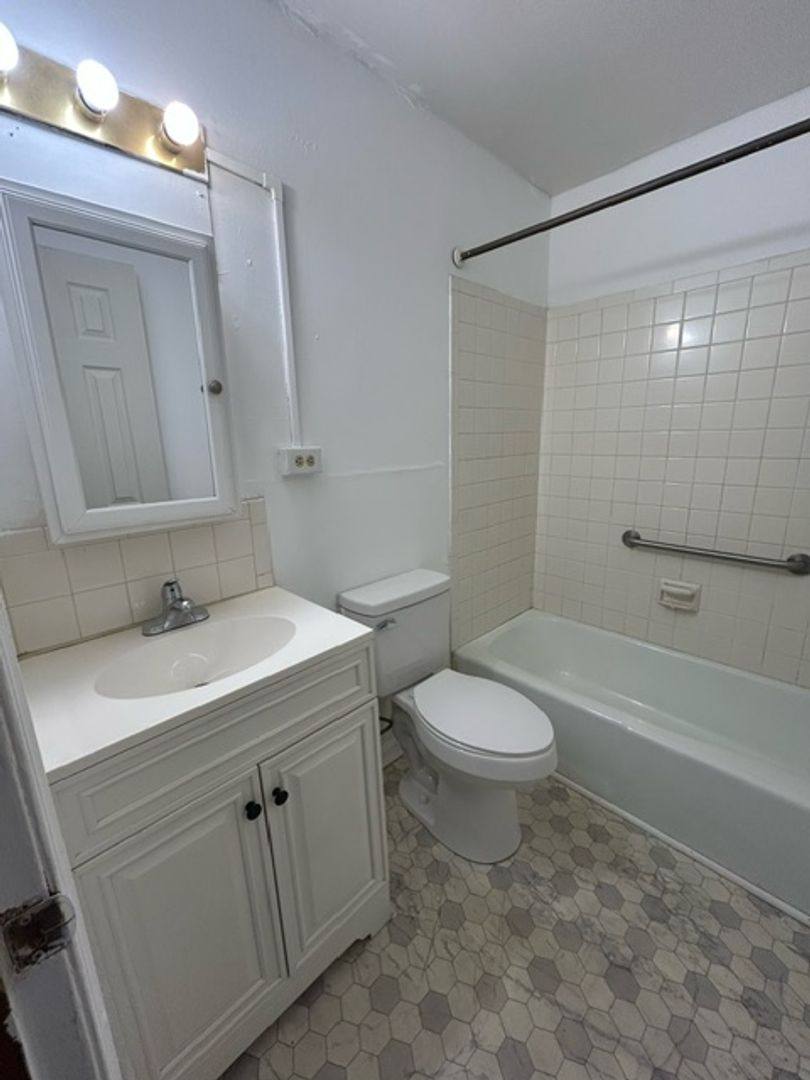Apartment for rent at 201 Audubon Dr, Danville, VA 24540