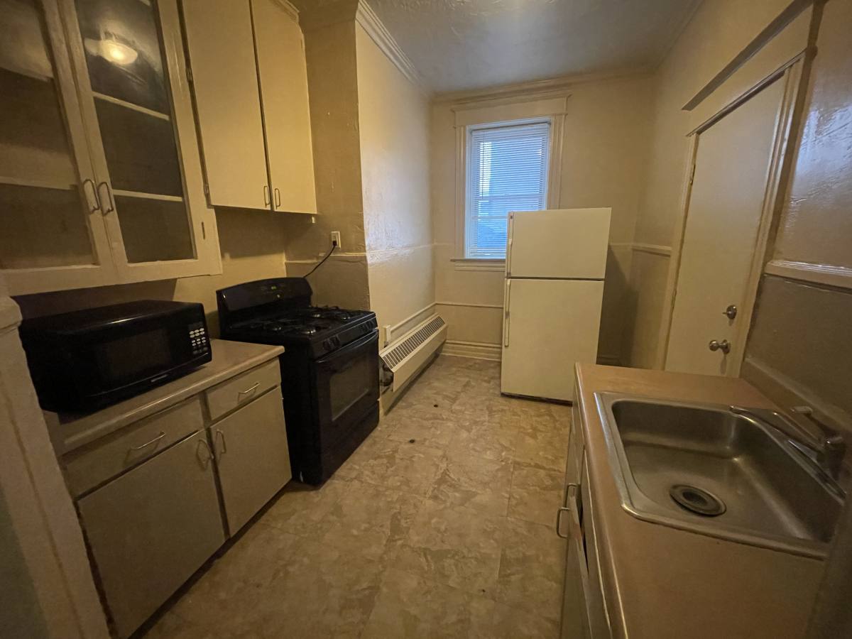 Apartment for rent at 278 E 100 S #8, Salt Lake City, UT 84111