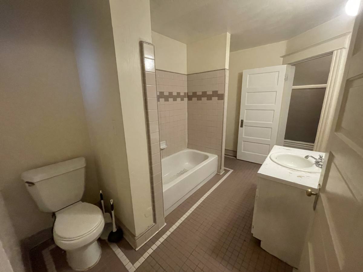 Apartment for rent at 278 E 100 S #8, Salt Lake City, UT 84111