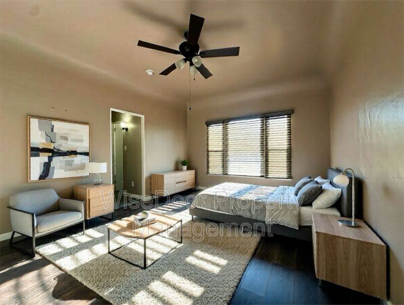 Apartment for rent at 1030 Leonard Ave #6, Los Angeles, CA 90022