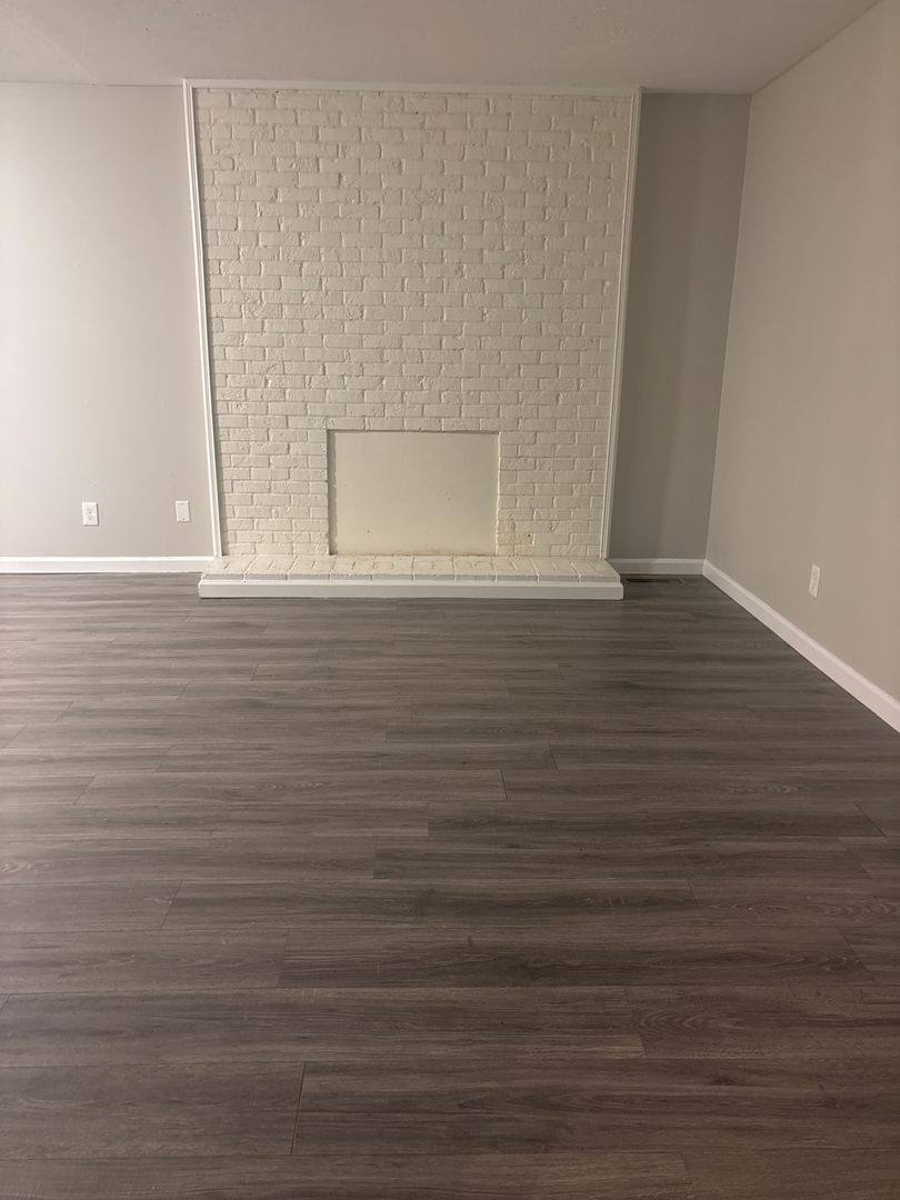 Apartment for rent at 23 Camelot Cove, Jackson, TN 38305