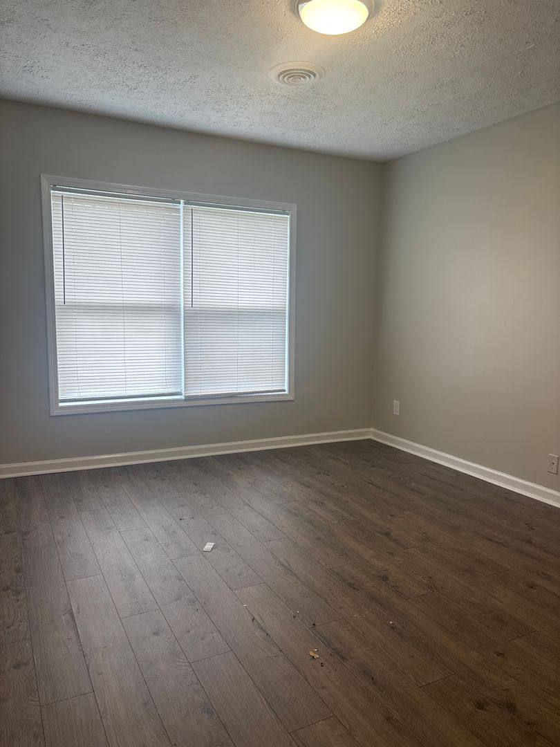Apartment for rent at 23 Camelot Cove, Jackson, TN 38305