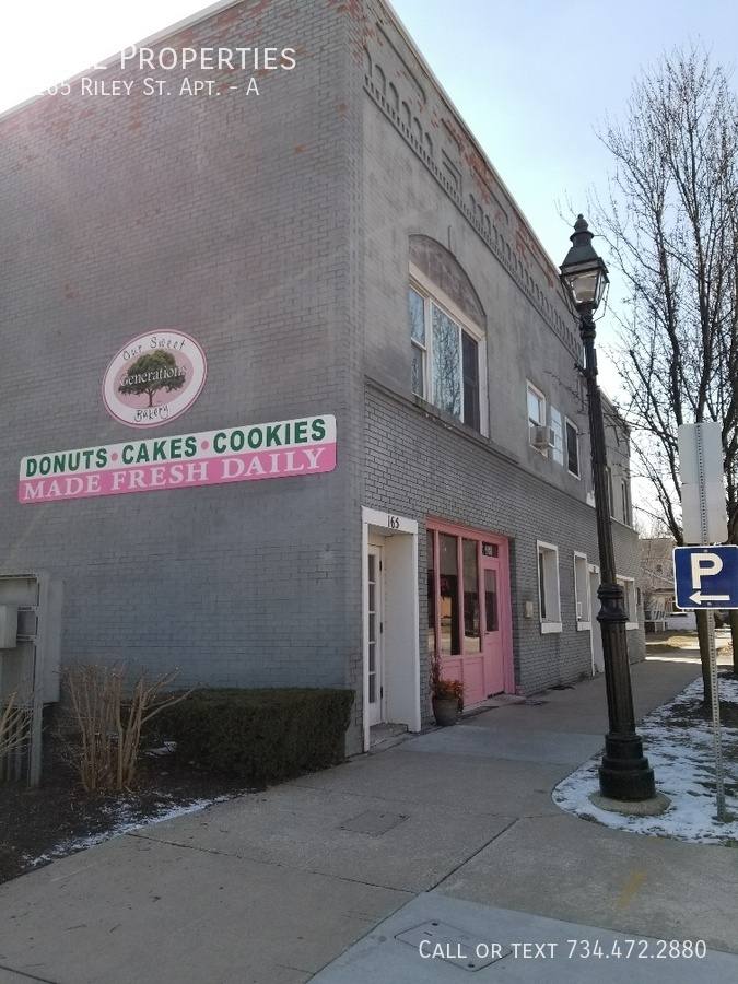 Apartment for rent at 165 Riley St, Dundee, MI 48131