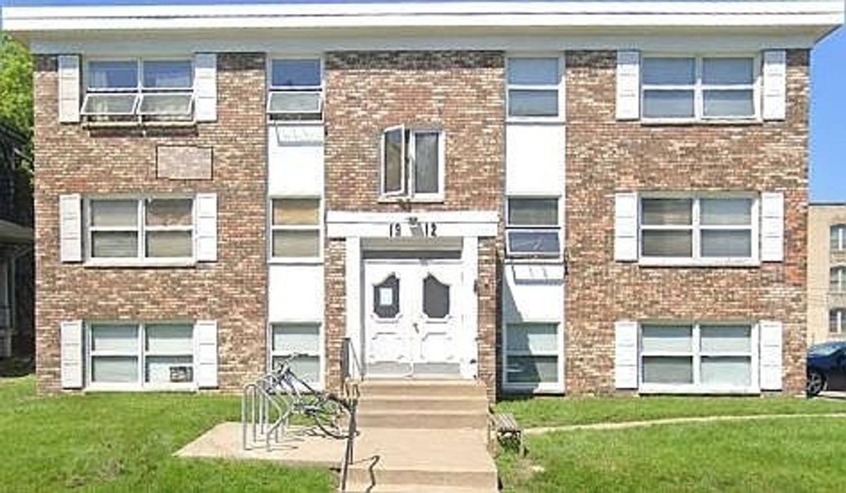 Apartment for rent at 1912 Stevens Ave S, Minneapolis, MN 55403