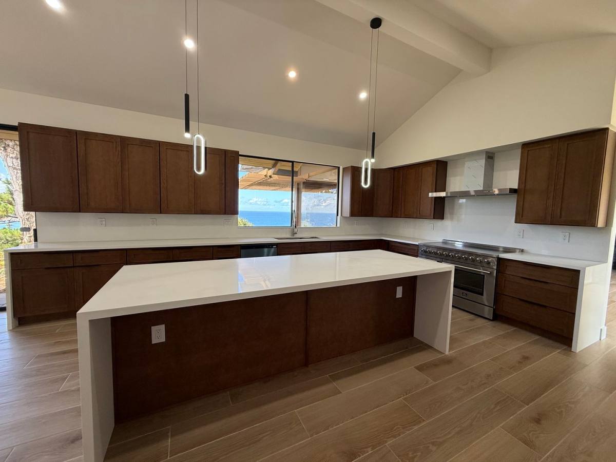 House for rent at 8404 Prestwick Dr, La Jolla, CA 92037