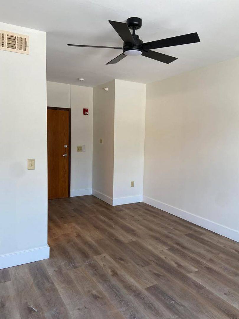 Apartment for rent at 1212 W 3rd St, Davenport, IA 52802