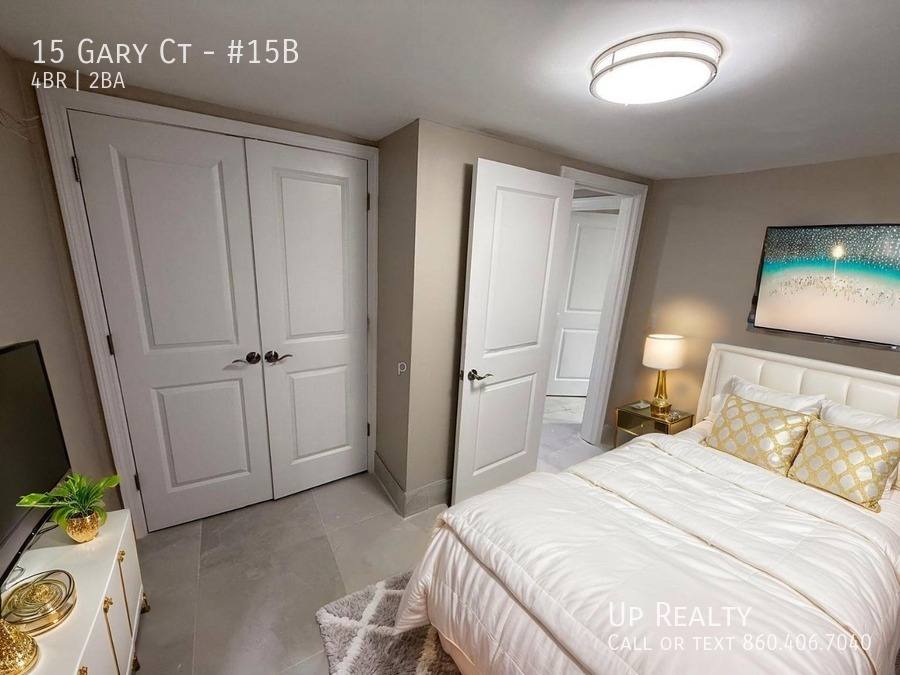 House for rent at 15 Gary Court, Groton, CT 06340