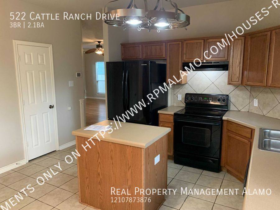 House for rent at 522 Cattle Ranch Dr, San Antonio, TX 78245