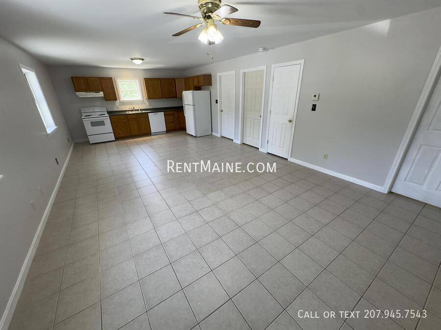Apartment for rent at 1835 Hammond St #1, Bangor, ME 04401