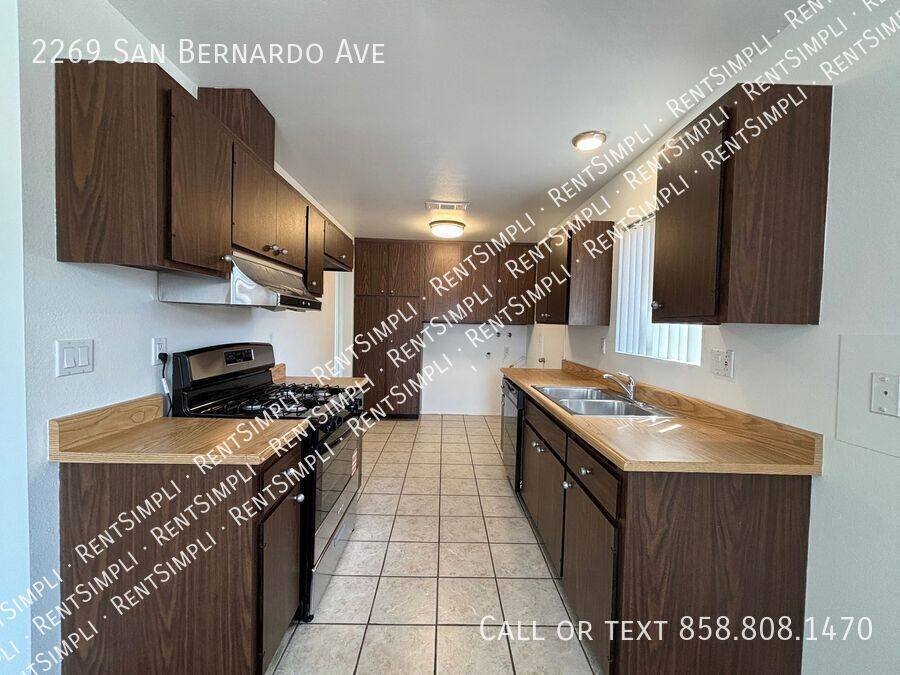 House for rent at 2269 San Bernardo Ave, Hemet, CA 92545