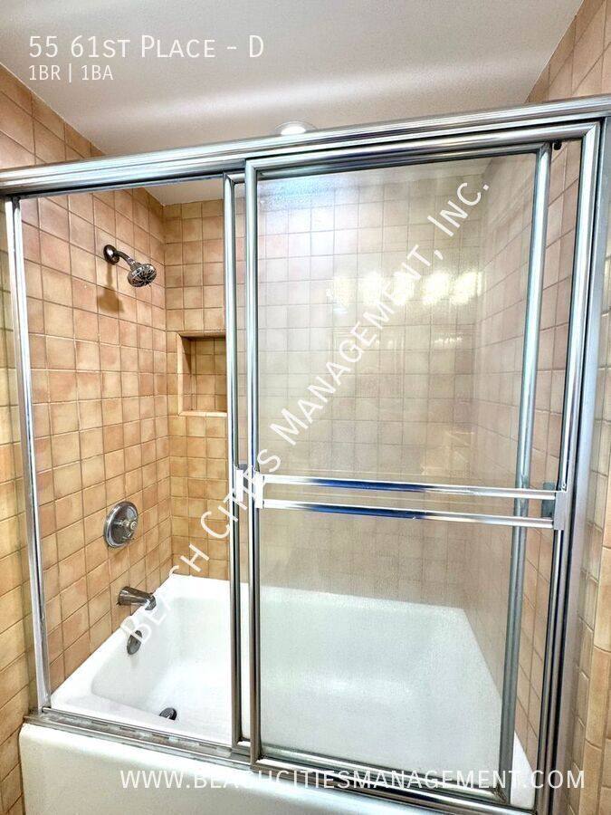 Condo for rent at 55 61st Place #D, Long Beach, CA 90803