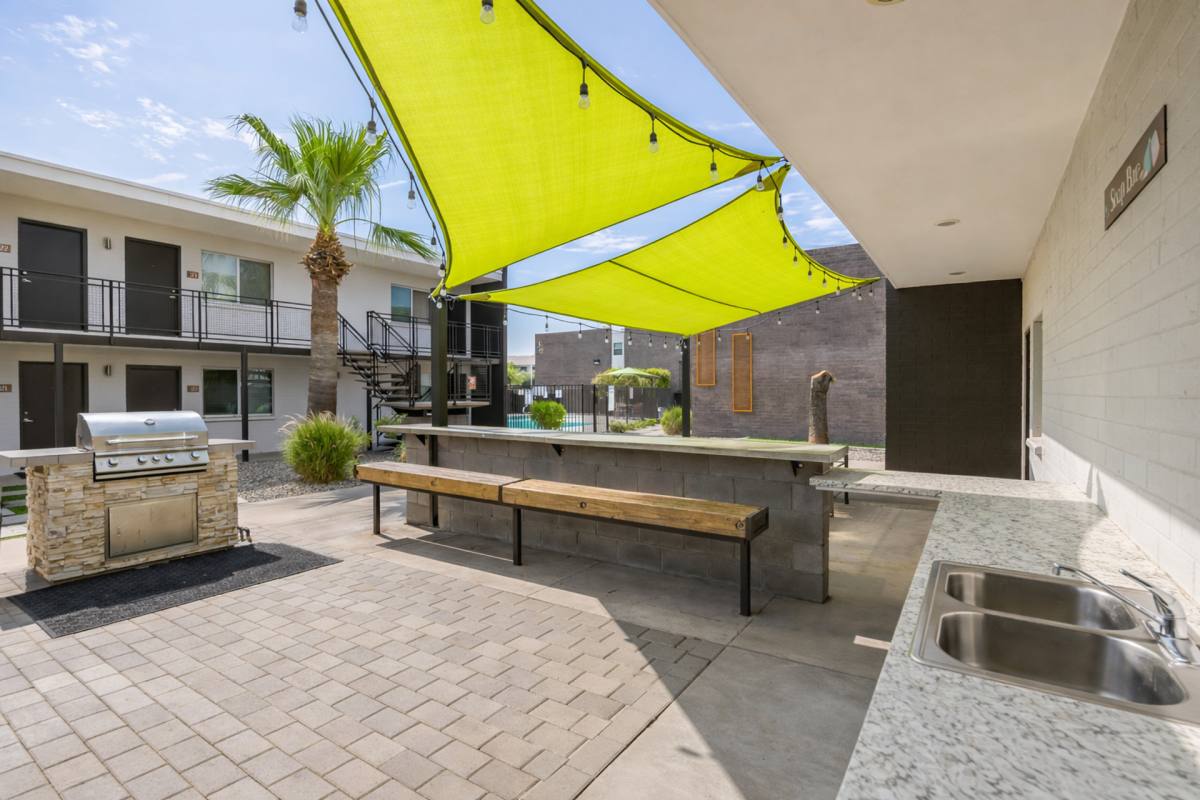 Apartment for rent at 1220 N 44th St, Phoenix, AZ 85008