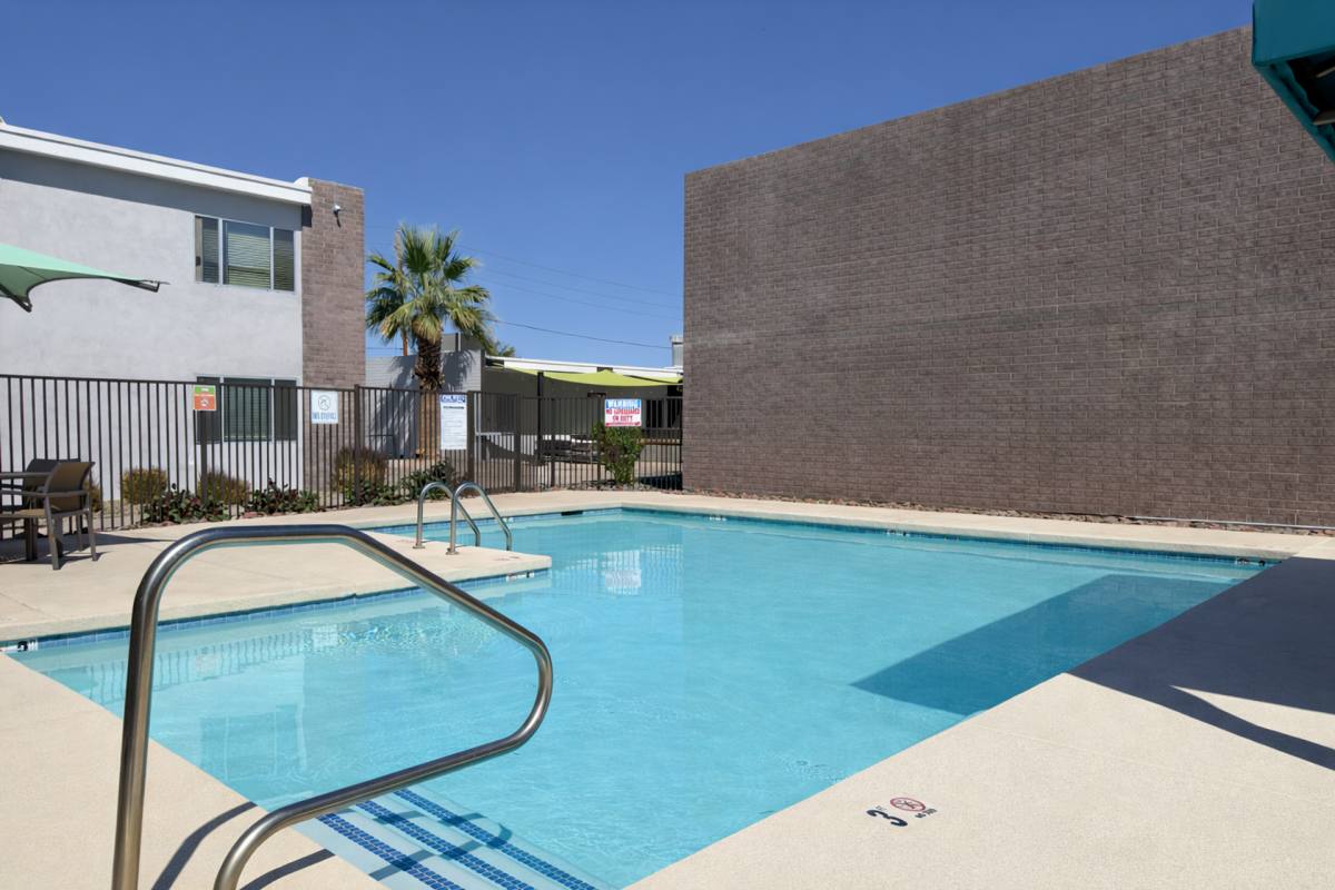 Apartment for rent at 1220 N 44th St, Phoenix, AZ 85008
