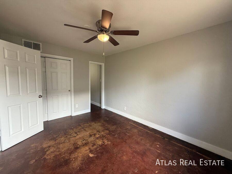 Apartment for rent at 4310 N 14th St, Phoenix, AZ 85014