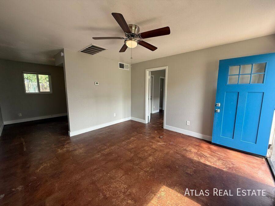 Apartment for rent at 4310 N 14th St, Phoenix, AZ 85014