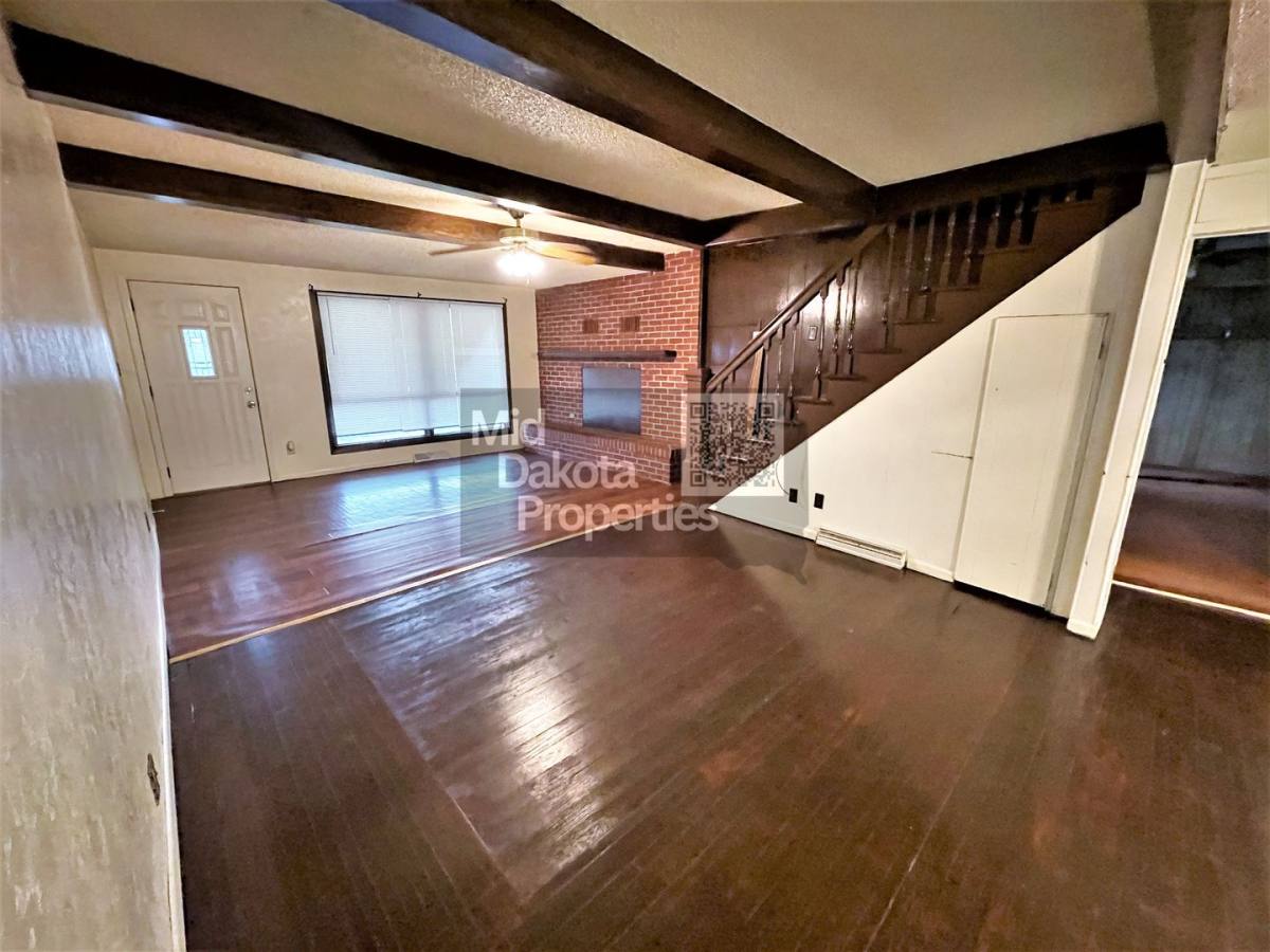 Apartment for rent at 316 W 2nd, Mitchell, SD 57301
