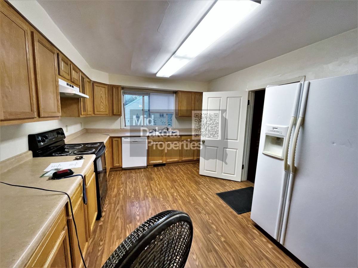 Apartment for rent at 316 W 2nd, Mitchell, SD 57301