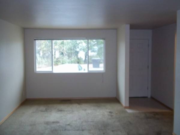 Apartment for rent at 2012 & 2014 Parish, Walla Walla, WA 99362