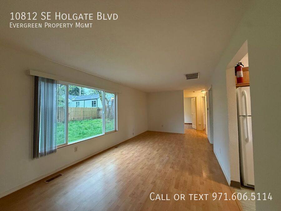 Apartment for rent at 10812 SE Holgate Blvd, Portland, OR 97266