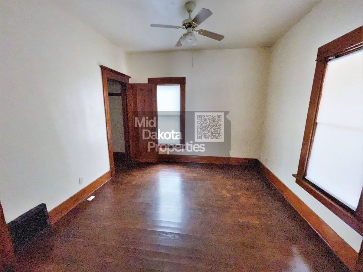 House for rent at 421 E 7th, Mitchell, SD 57301