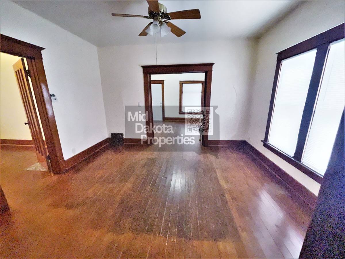 House for rent at 421 E 7th, Mitchell, SD 57301