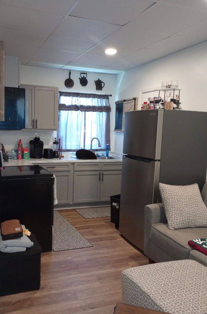 Apartment for rent at 1010 Randolph Ave, Pulaski, VA 24301