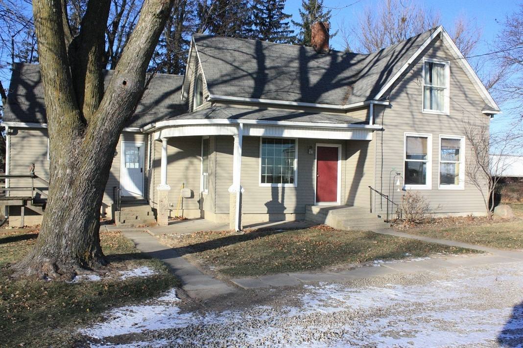 House for rent at 402 S Clark St, Pella, IA 50219