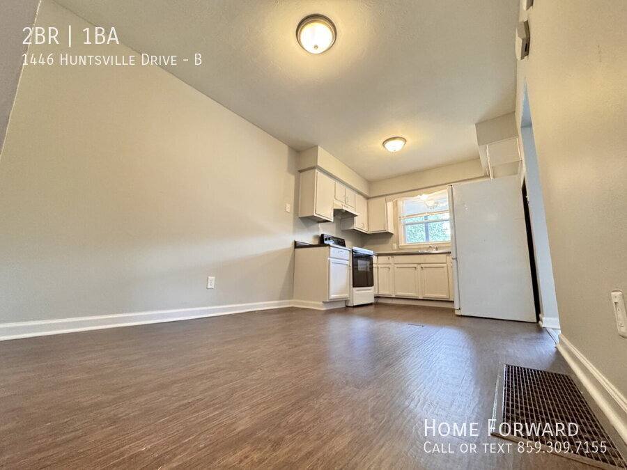 Apartment for rent at 1446 Huntsville Dr #B, Lexington, KY 40505