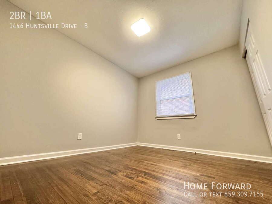 Apartment for rent at 1446 Huntsville Dr #B, Lexington, KY 40505