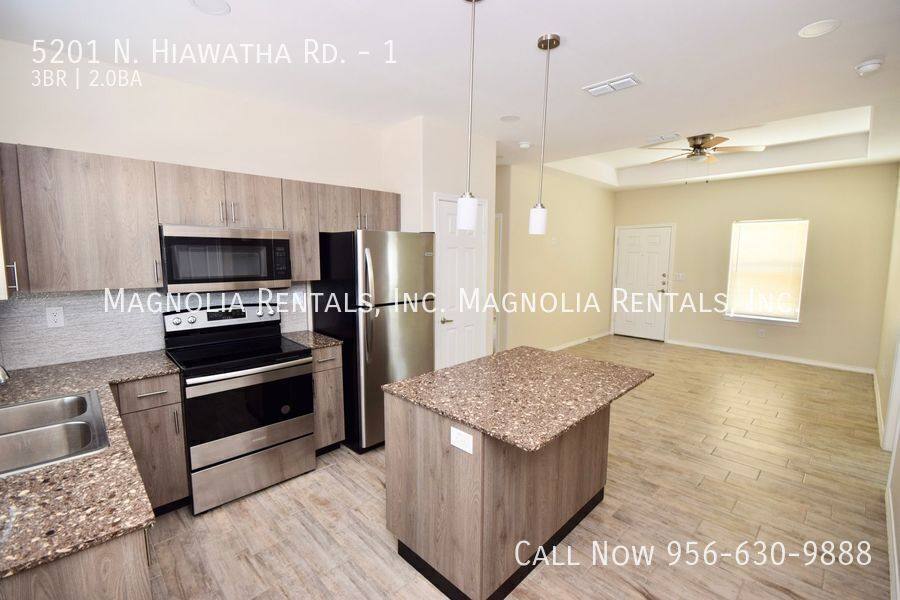 Apartment for rent at 5201 N Hiawatha Rd #1, Pharr, TX 78577