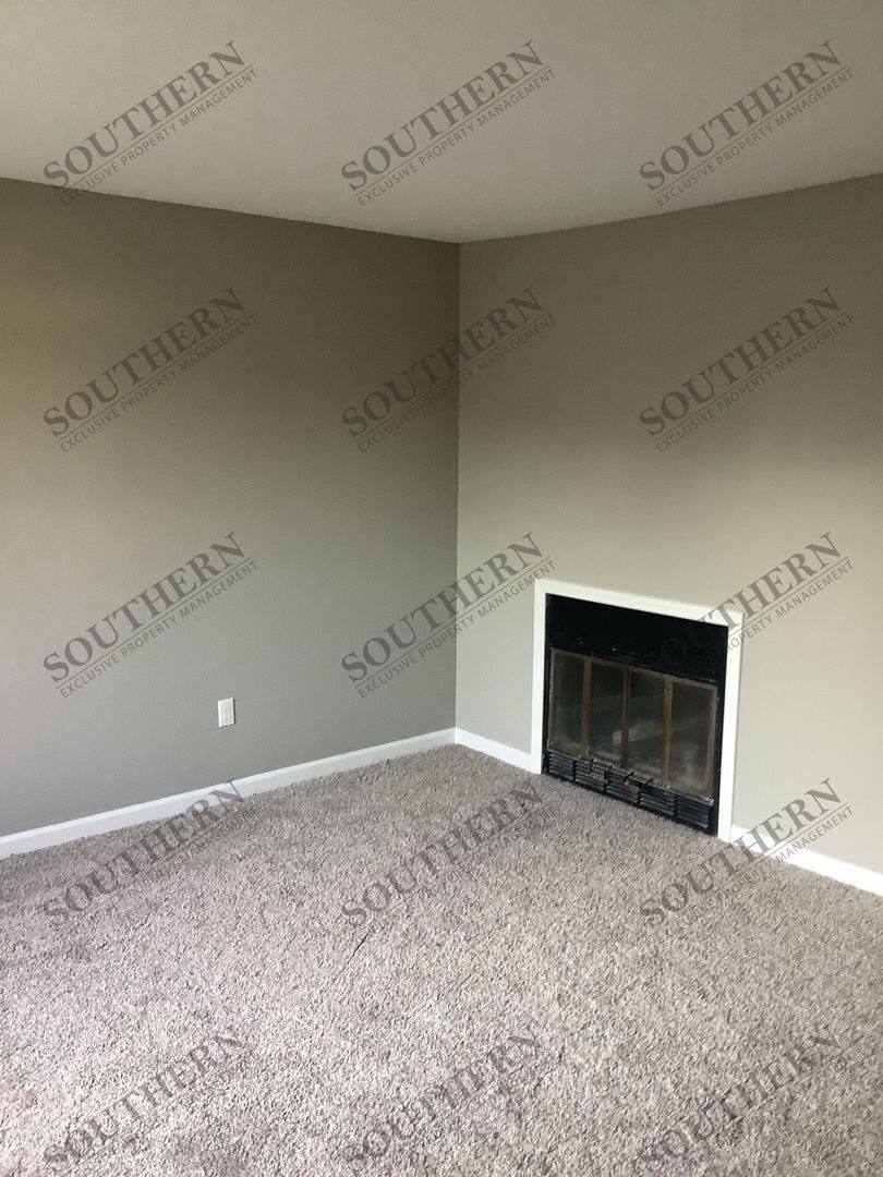 Apartment for rent at 142 Westwood Circle, Bowling Green, KY 42101