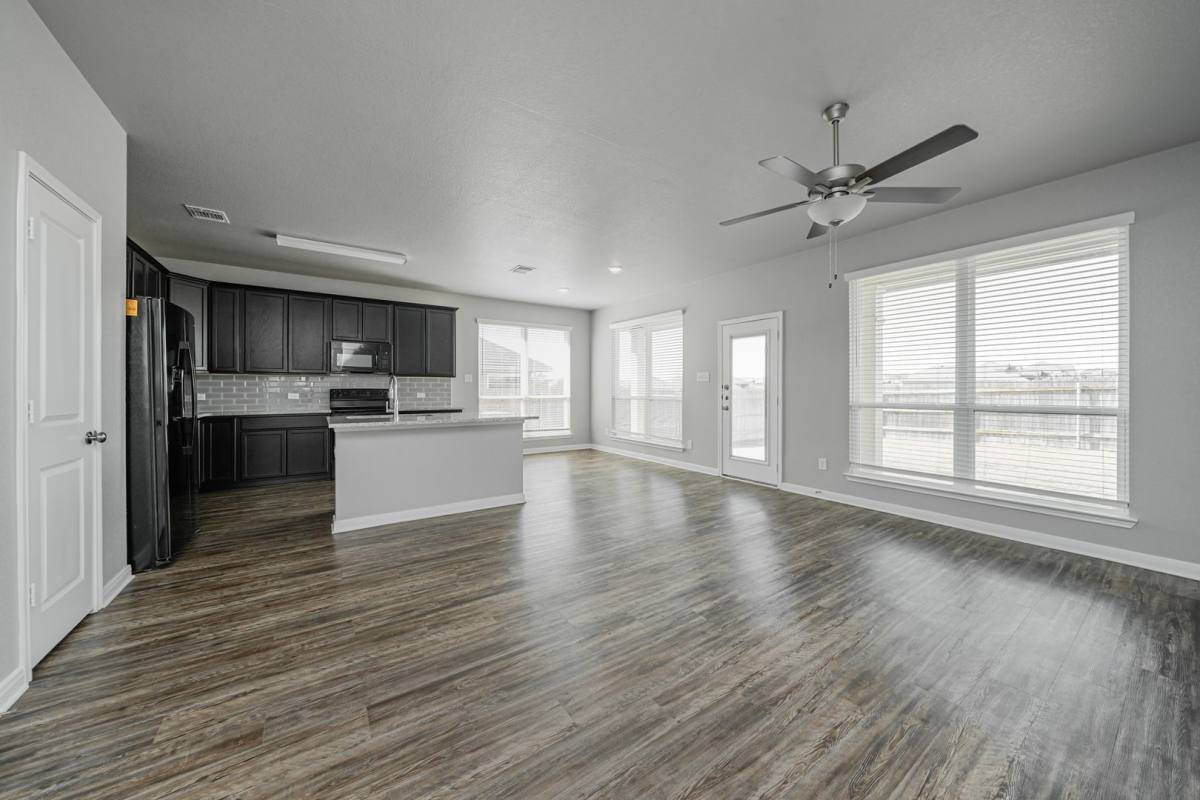 House for rent at 8227 Bluefield Dr, Temple, TX 76502