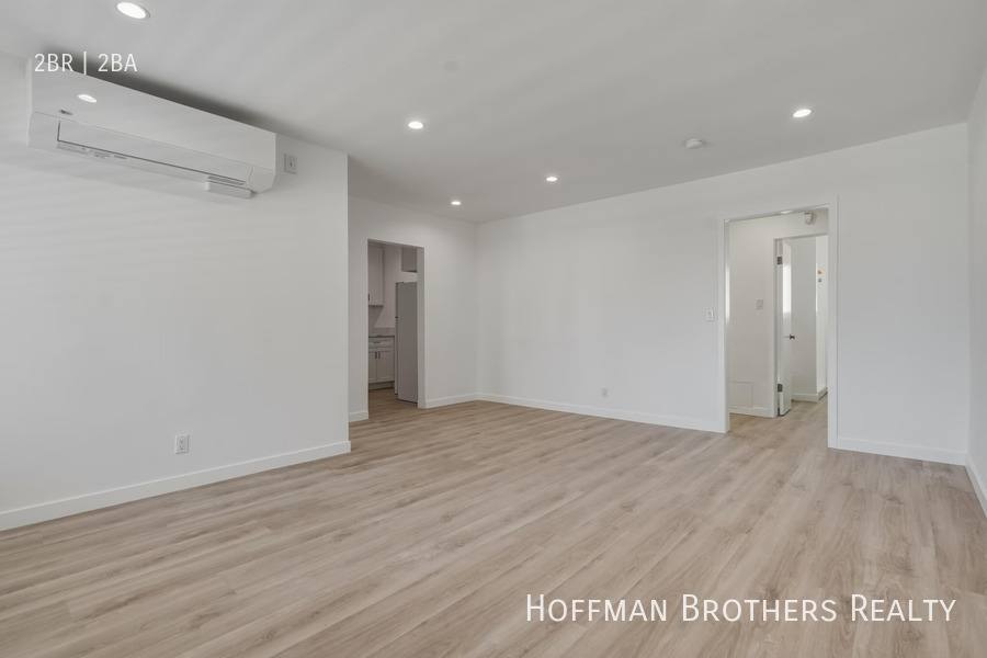 Apartment for rent at 1827 N Van Ness Ave #6, Los Angeles, CA 90028