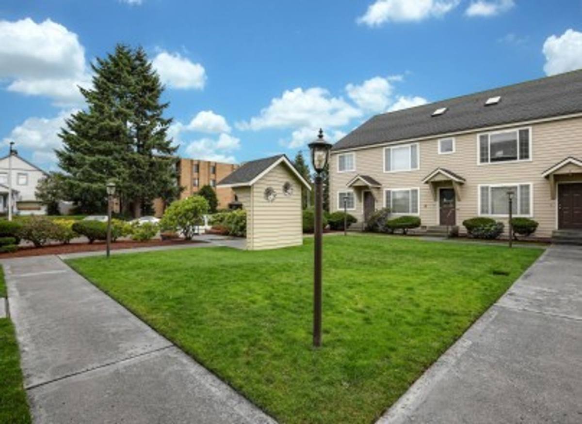 Apartment for rent at 3410 Colby Ave, Everett, WA 98201