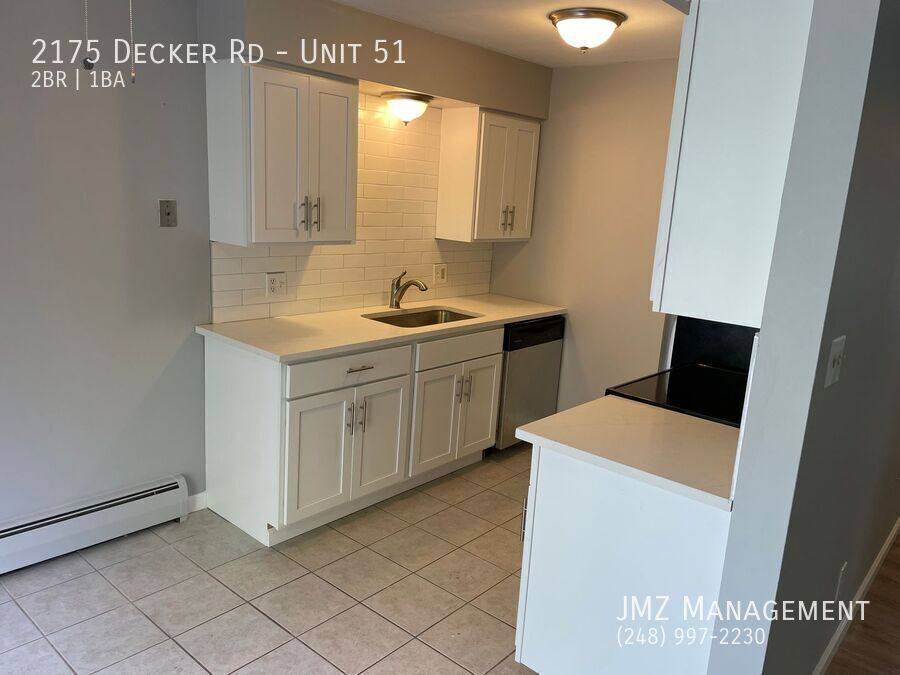 Apartment for rent at 2175 Decker Rd #51, Walled Lake, MI 48390