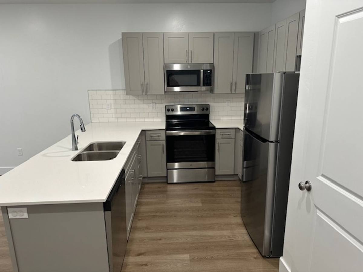 Townhouse for rent at 551 E 900 N, Ogden, UT 84404