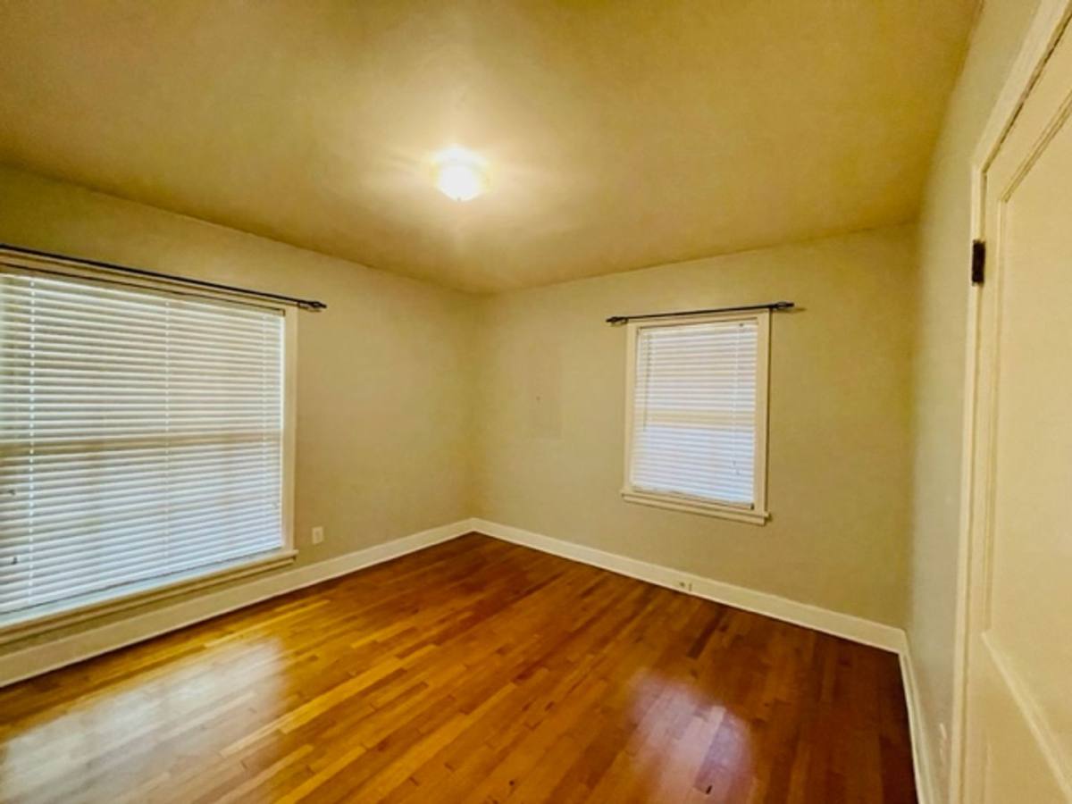 Apartment for rent at 9 Sunset Ave, Jackson, TN 38301