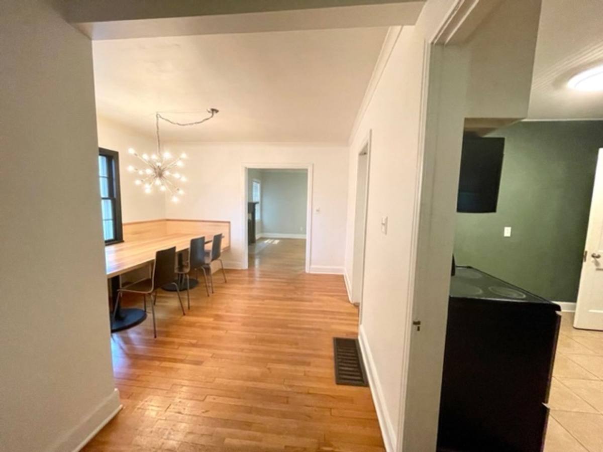 Apartment for rent at 9 Sunset Ave, Jackson, TN 38301