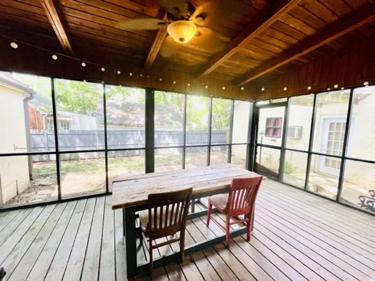 Apartment for rent at 9 Sunset Ave, Jackson, TN 38301