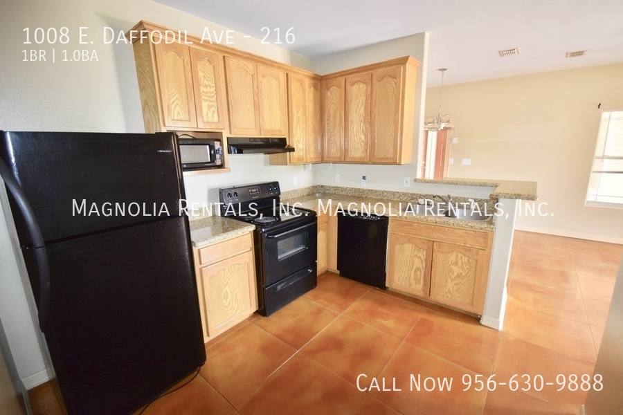Apartment for rent at 1008 E Daffodil Ave #216, McAllen, TX 78501