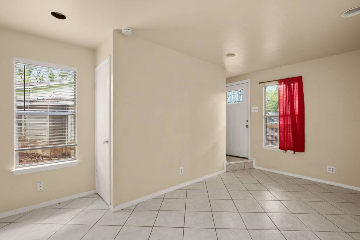 House for rent at 3302 Hemlock #B, Austin, TX 78722