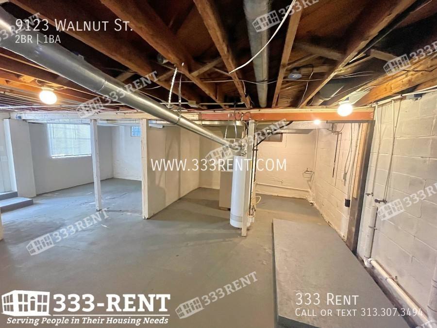 House for rent at 9123 Walnut St, Kansas City, MO 64114