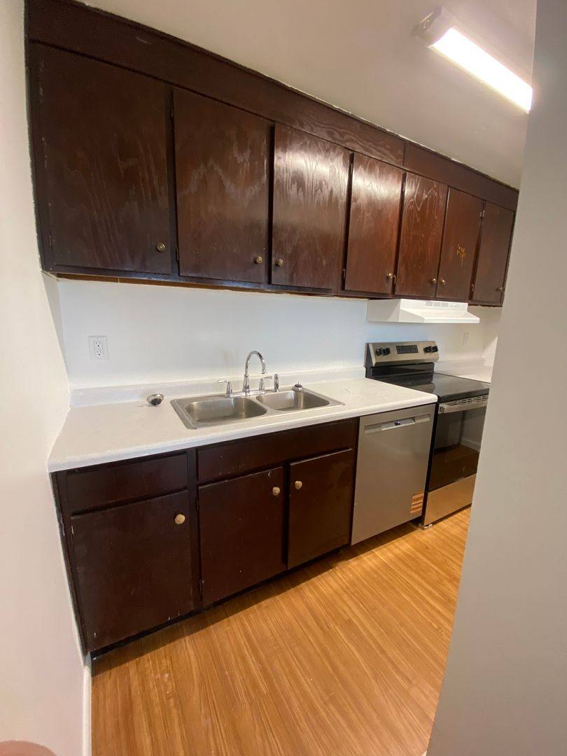 Apartment for rent at 2205 Marquette Rd, Peru, IL 61354