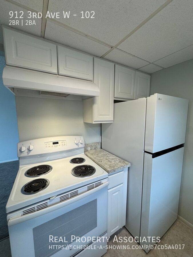 Condo for rent at 912 3rd Ave W #102, Seattle, WA 98119