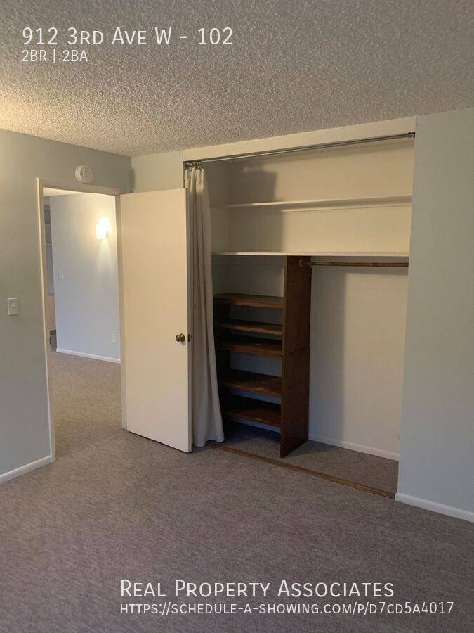 Condo for rent at 912 3rd Ave W #102, Seattle, WA 98119