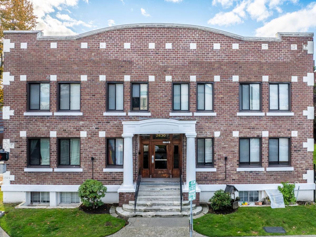 Apartment for rent at 2628 Hoyt Ave, Everett, WA 98201