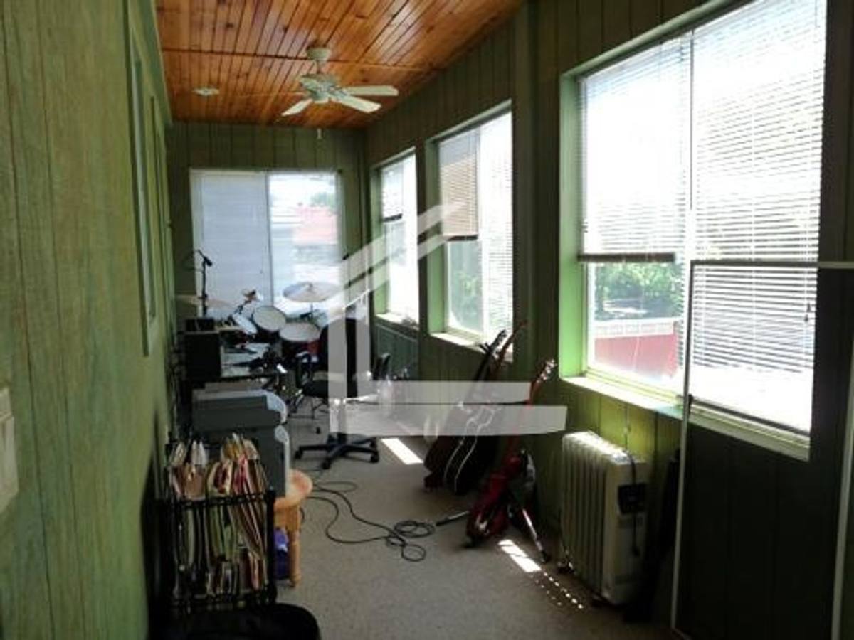 Apartment for rent at 31 Raymond St #1, Allston, MA 02134