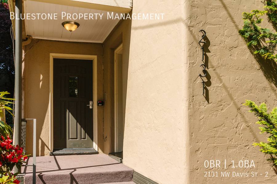 Apartment for rent at 2131 NW Davis St #2, Portland, OR 97210