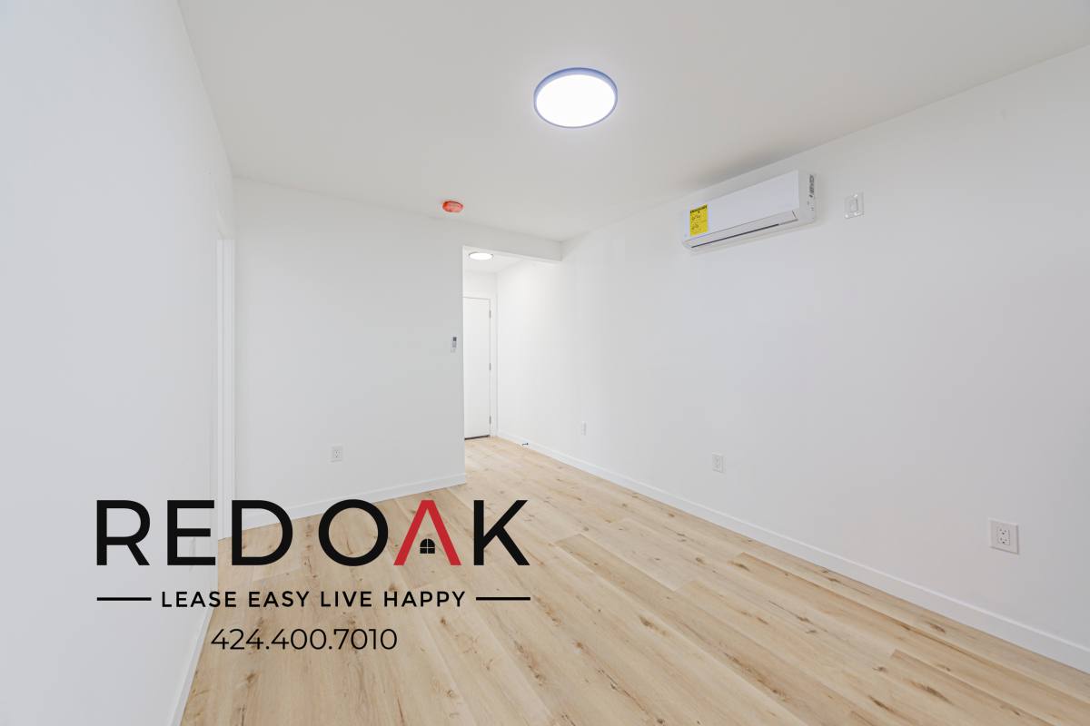 Condo for rent at 211 47th St #211 1 2, Los Angeles, CA 90011