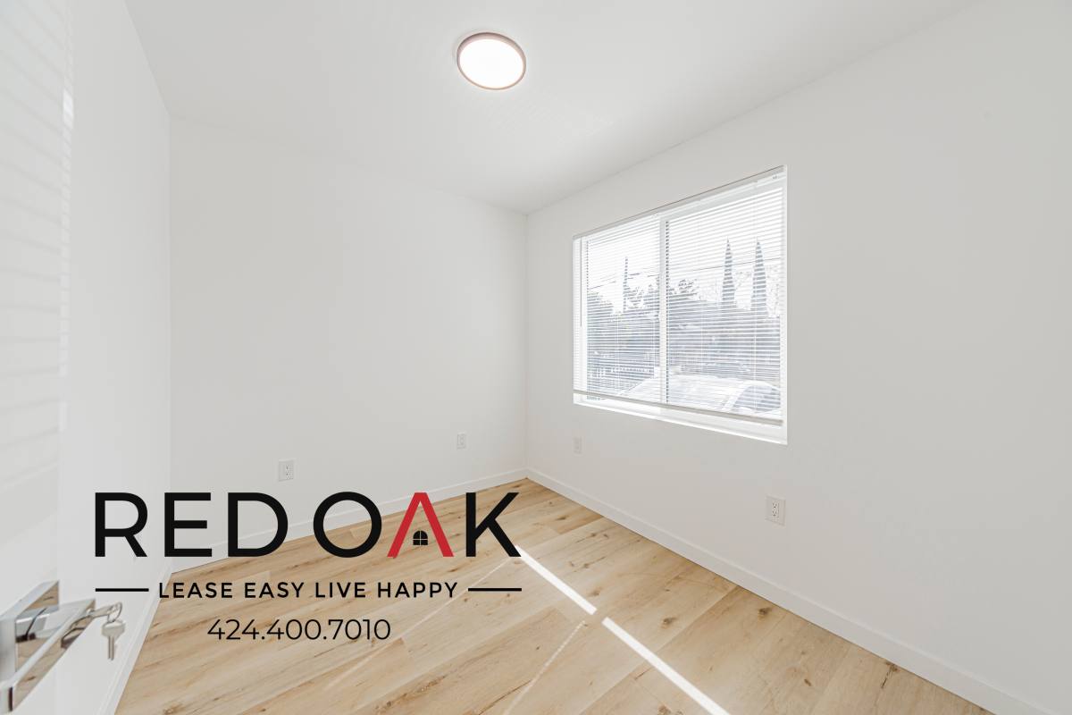 Condo for rent at 211 47th St #211 1 2, Los Angeles, CA 90011